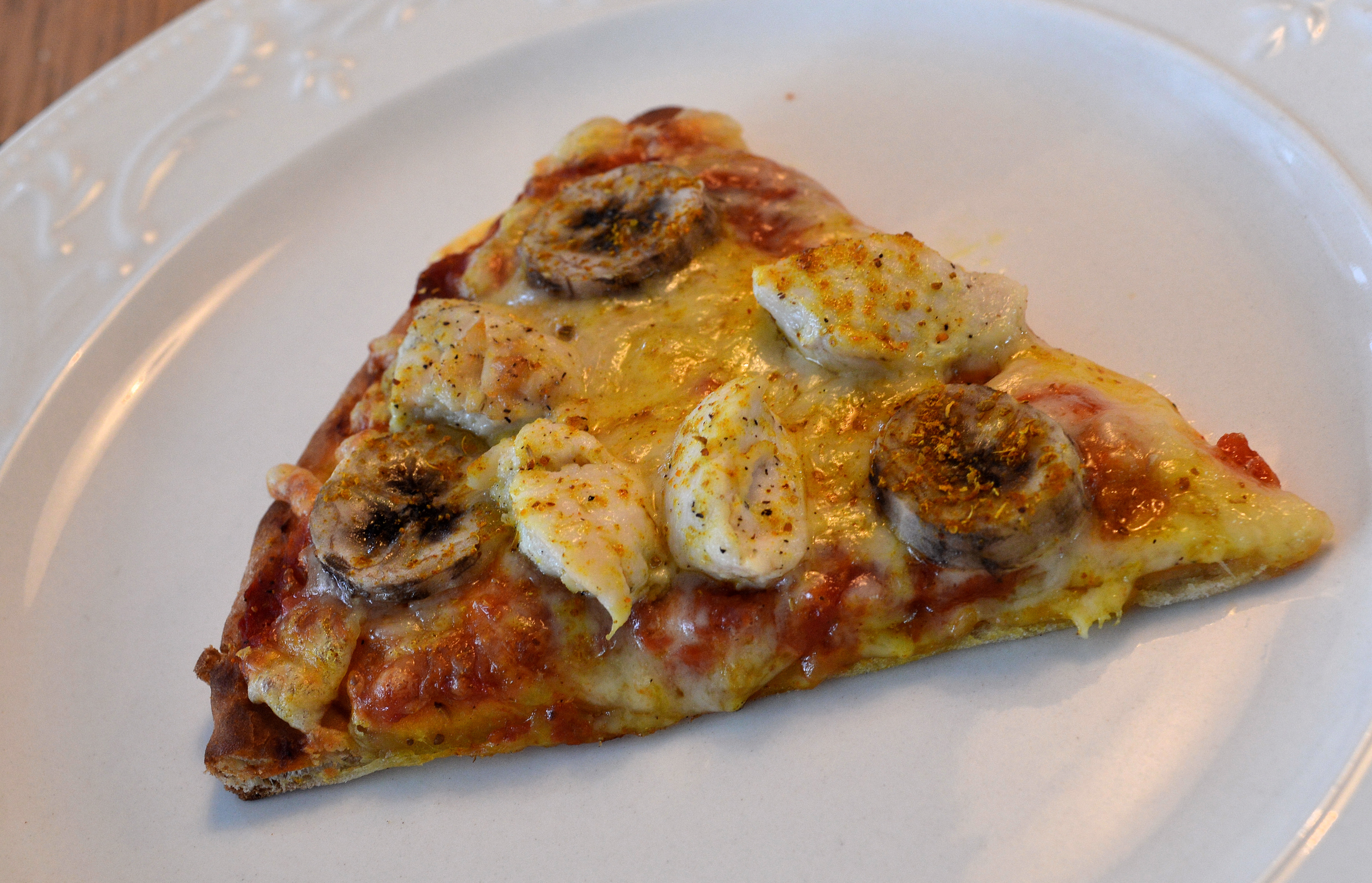 Snabb pizza med kyckling, banan & curry + TÄVLING!!