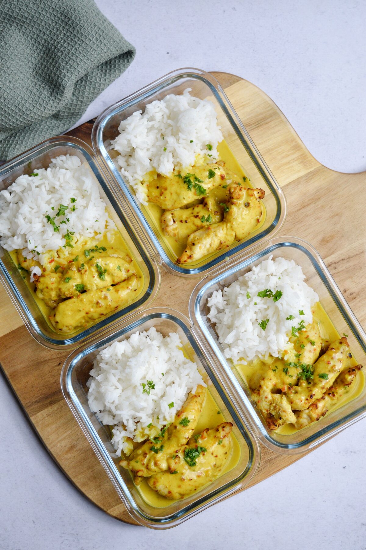 Kycklinginnerfilé med curry- & mangosås