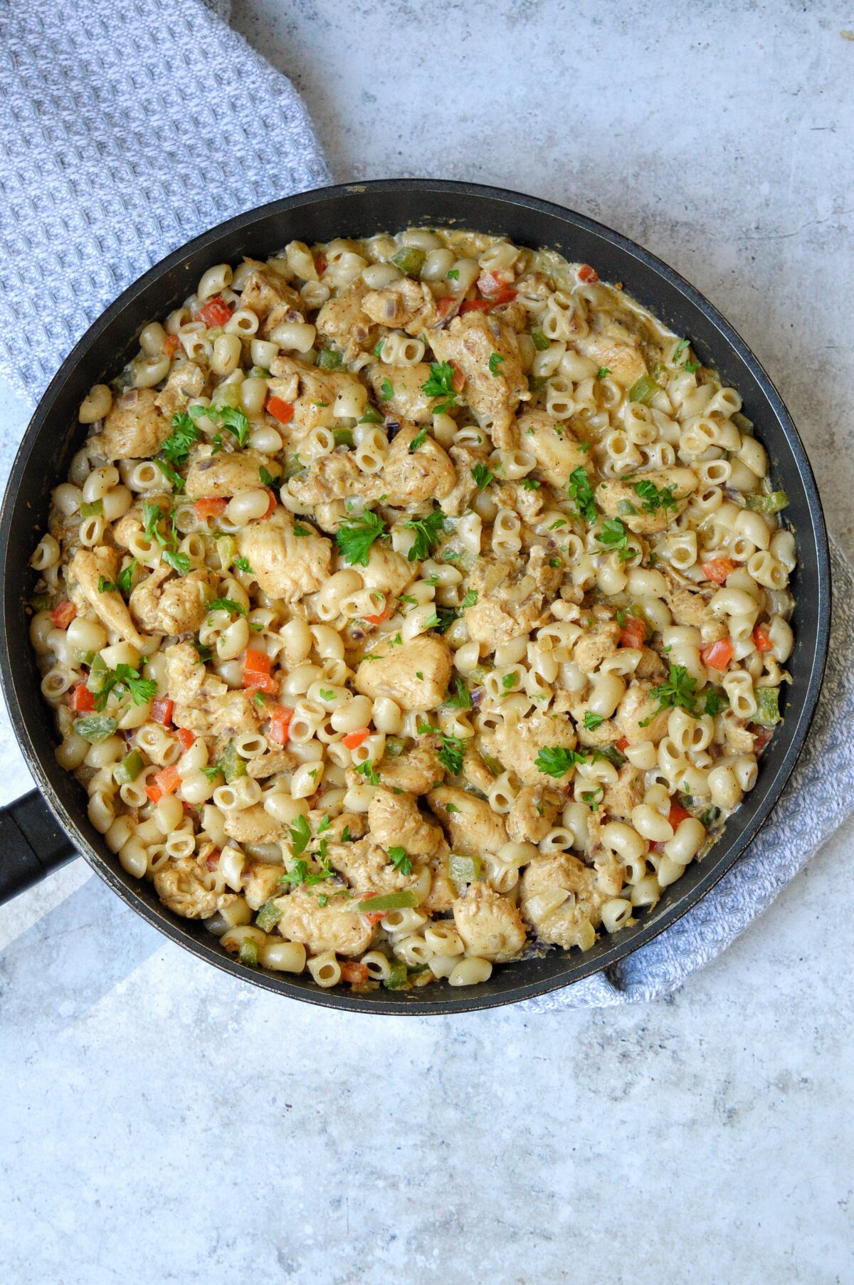 Chicken fajita mac & cheese